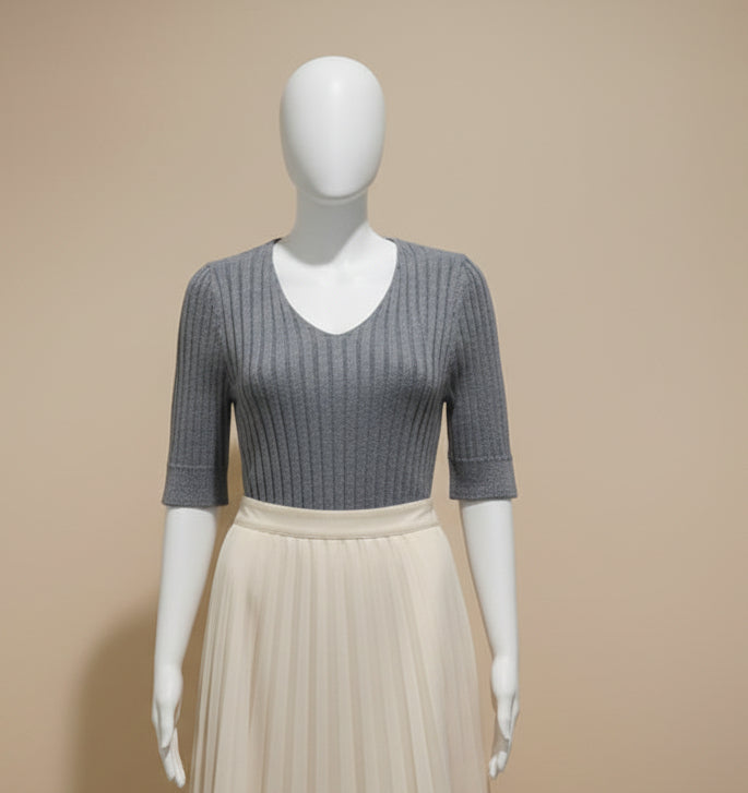 Lightweight Alpaca Ribbed V-Neck Vest