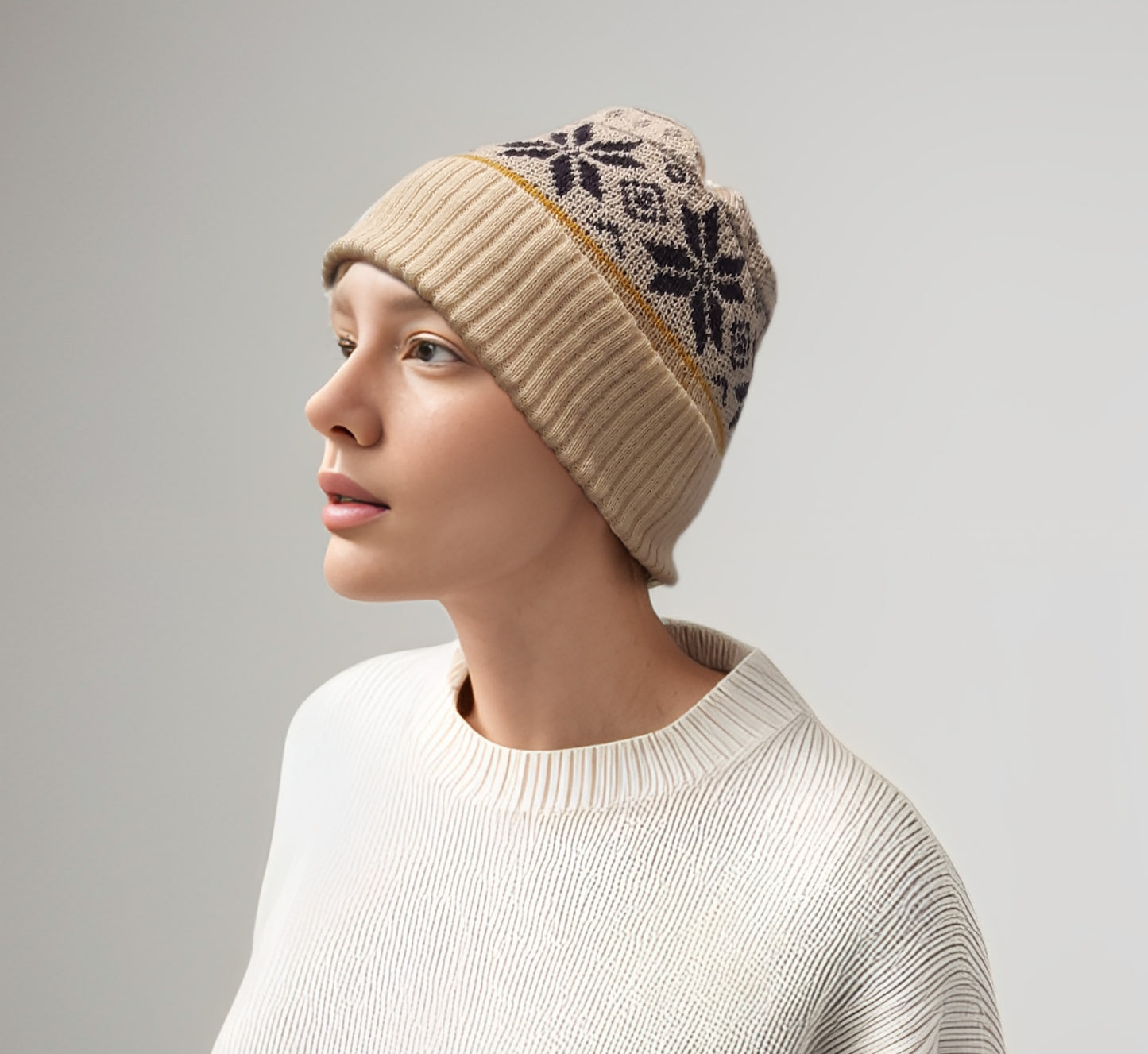 Alpaca Unisex Nordic Design Pearl Color