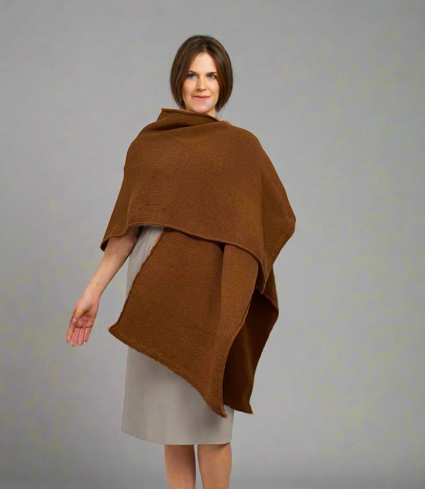 Alpaca Urban Ruana-Cape Extra Soft Natural Camel