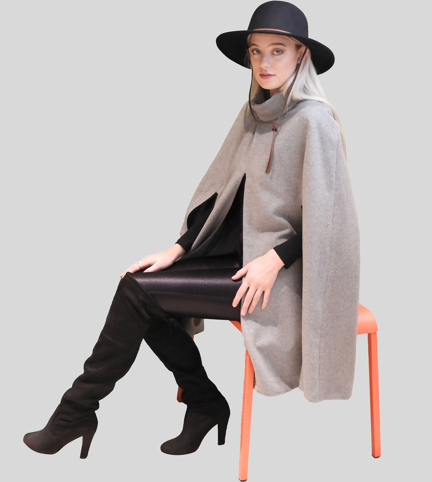 Alpaca Asymmetrical Poncho Diamond Chocolate