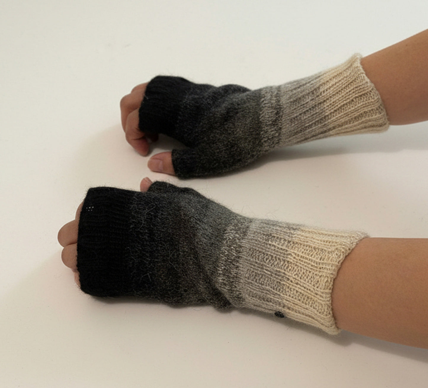 Handmade Alpaca Gloves Natural Gradient Design