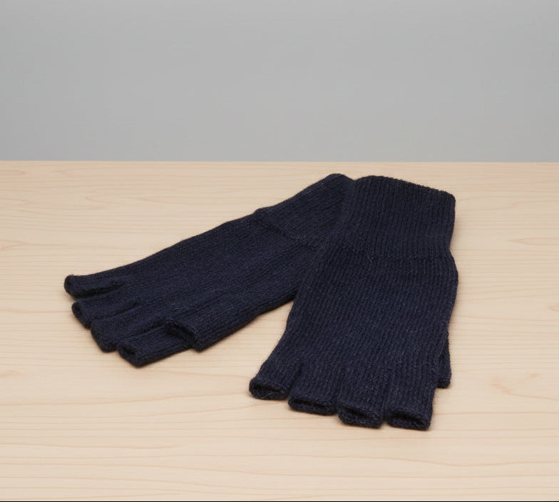 Handmade Alpaca Wool Gloves – Extra Long Half-Finger