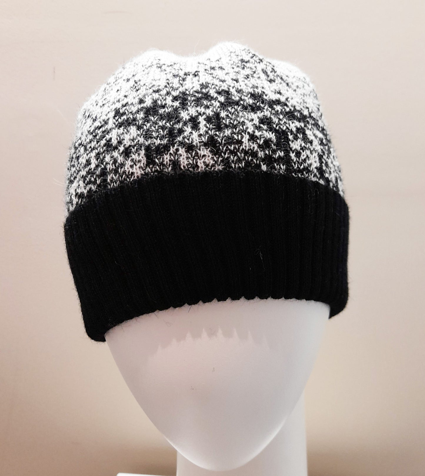 Alpaca Unisex Beanie Diesel Black