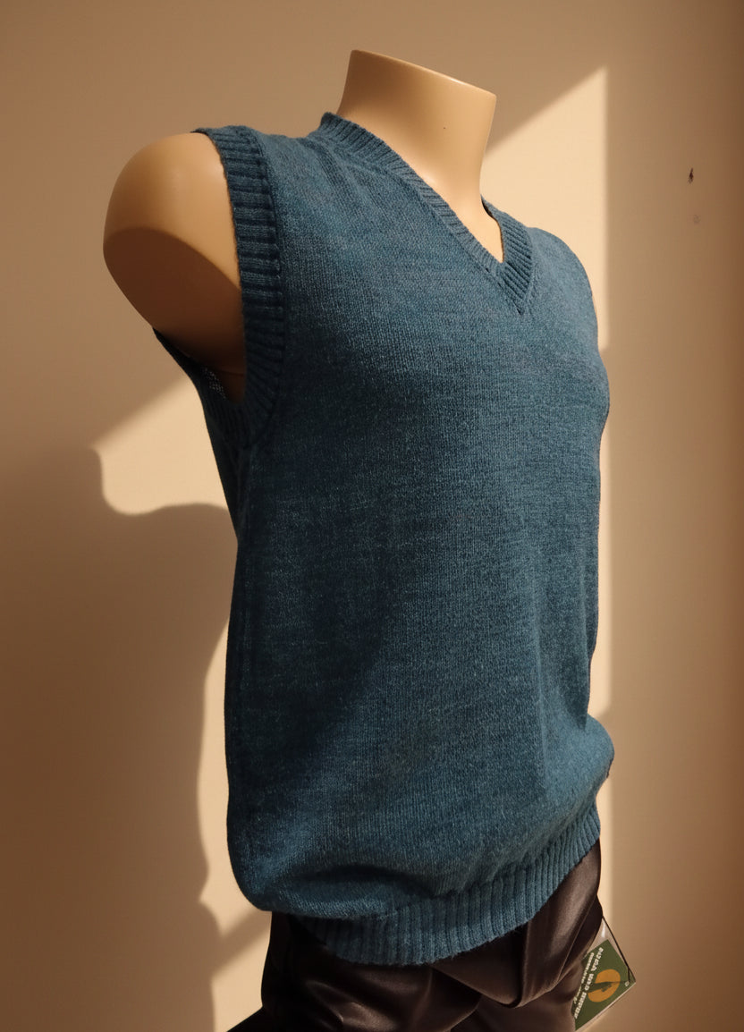 Alpaca Classic V-Neck Vest – Royal Blue | 100% Pure Alpaca Wool