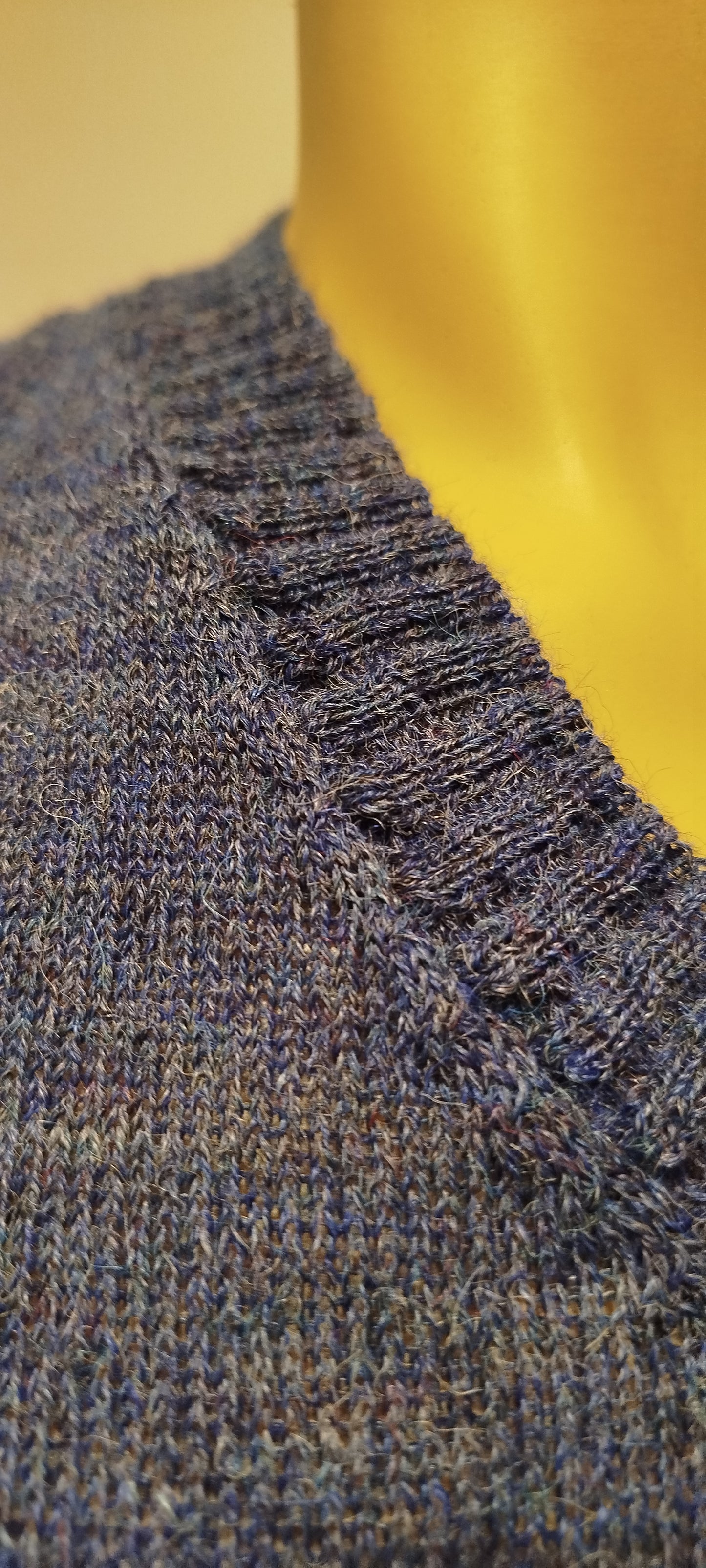 Alpaca Classic V-Neck Vest Men