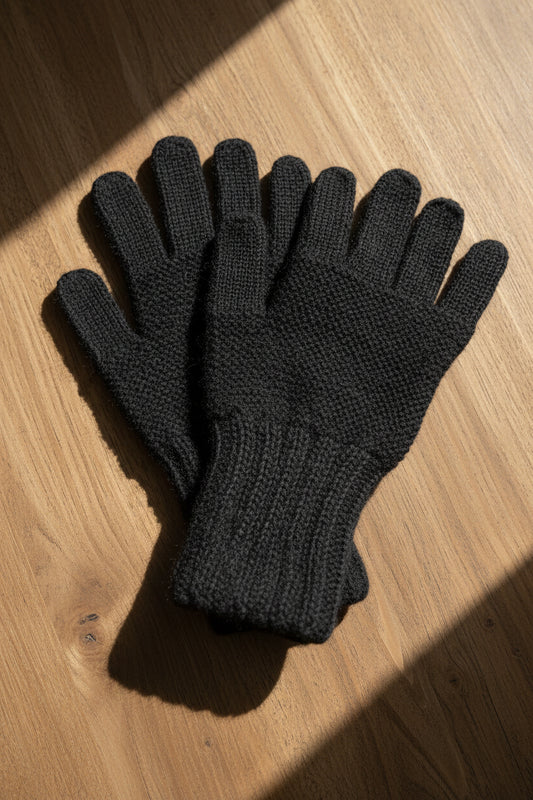 Alpaca Handmade Thick Gloves Black