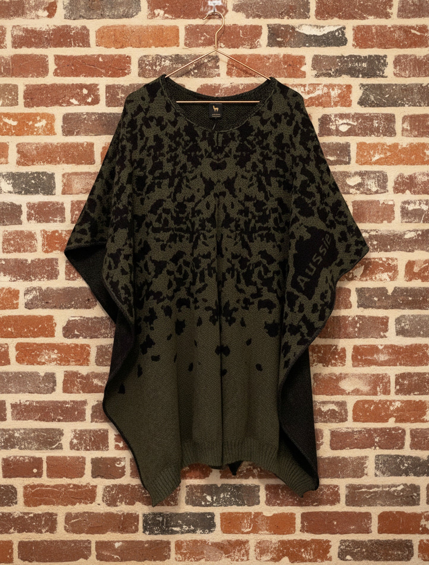 Australian Alpaca Thick Poncho V-neck, CAMO Green