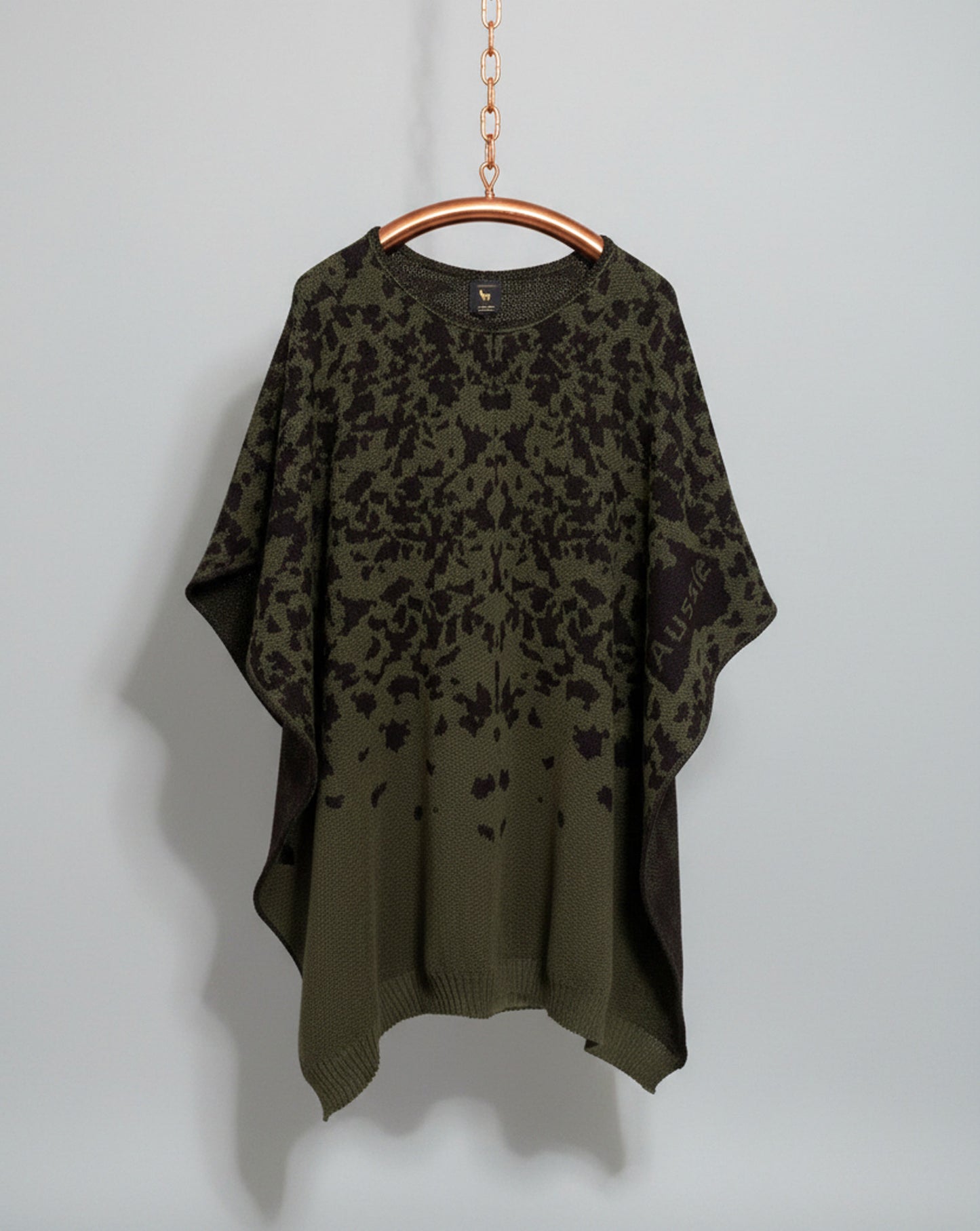 Australian Alpaca Thick Poncho V-neck, CAMO Green