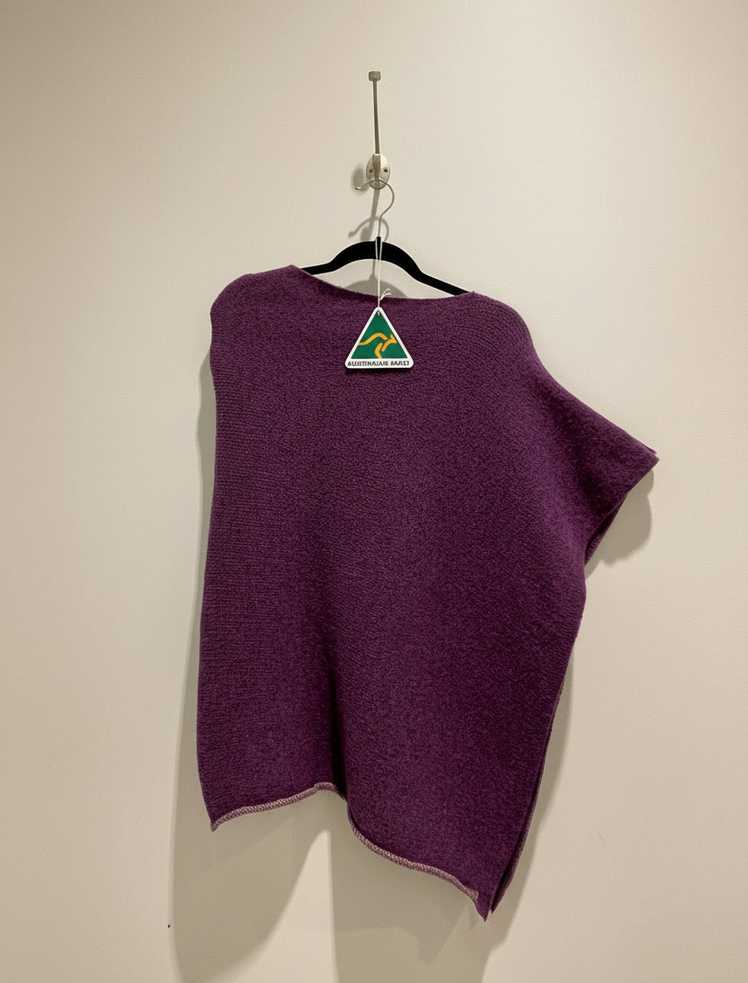Alpaca Symmetrical Extra Smooth Poncho Purple Haze