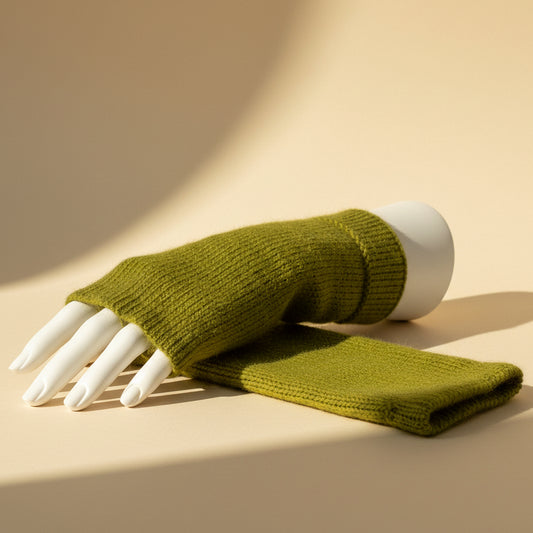 Extra-Soft Sheen Green Alpaca Mittens