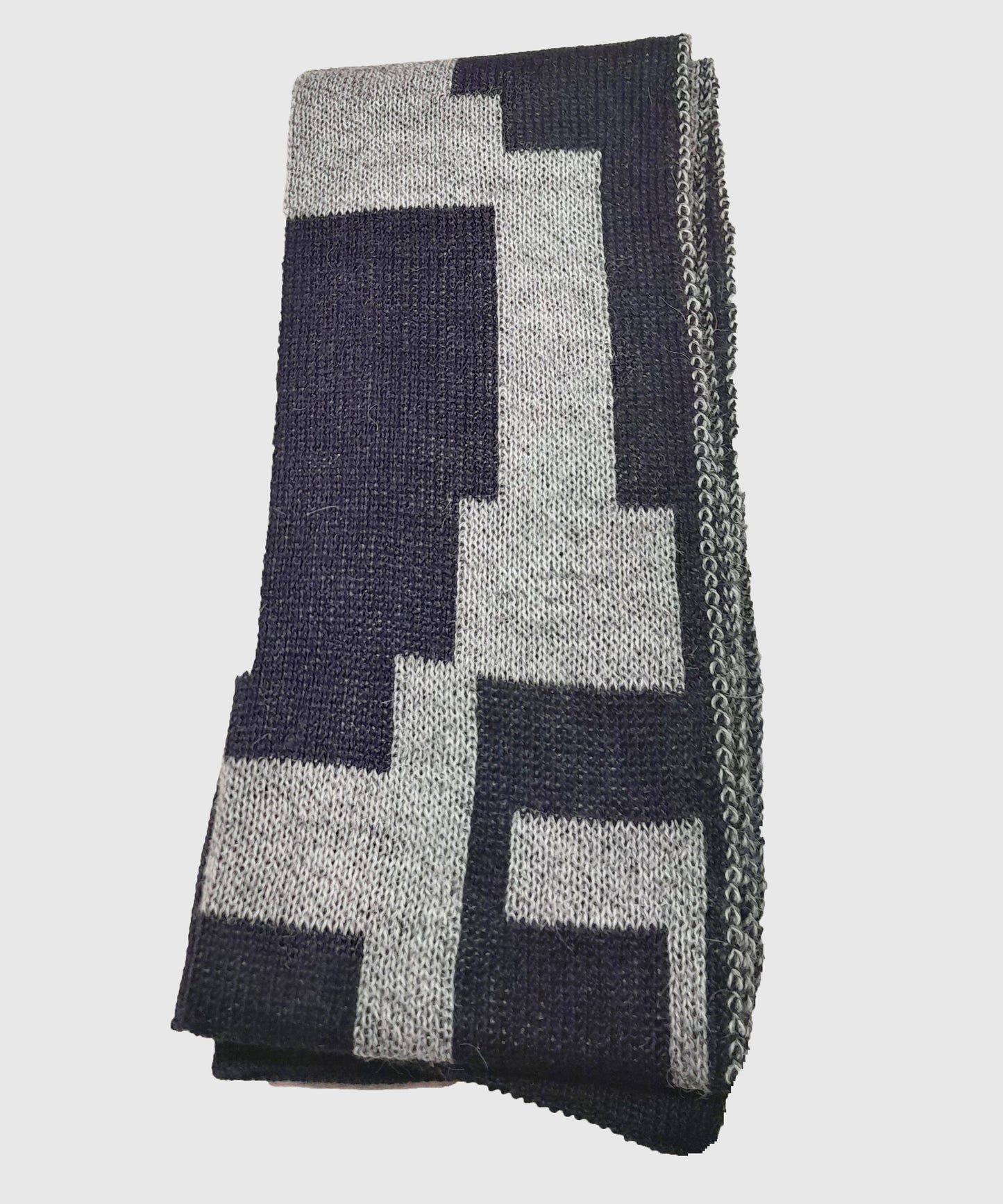 Alpaca Scarf Labyrinth Design – Reversible