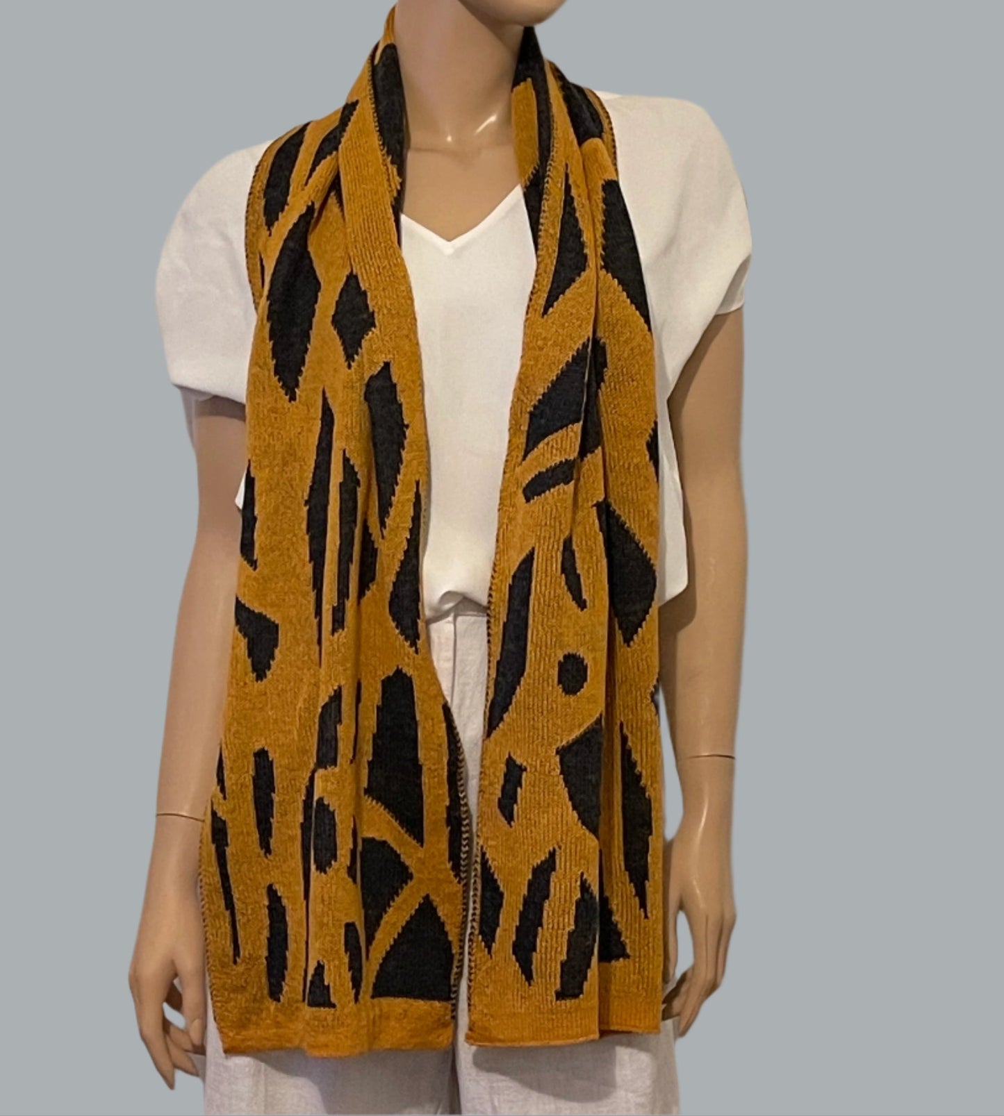 Alpaca Unisex Scarf Lake Stones design