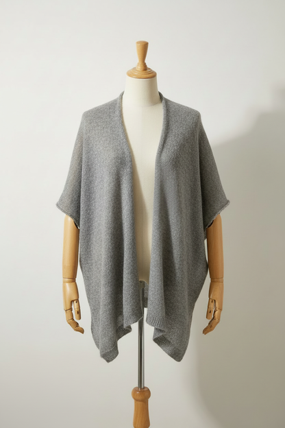 Baby Alpaca Light Cape in Natural Gray | Extra soft