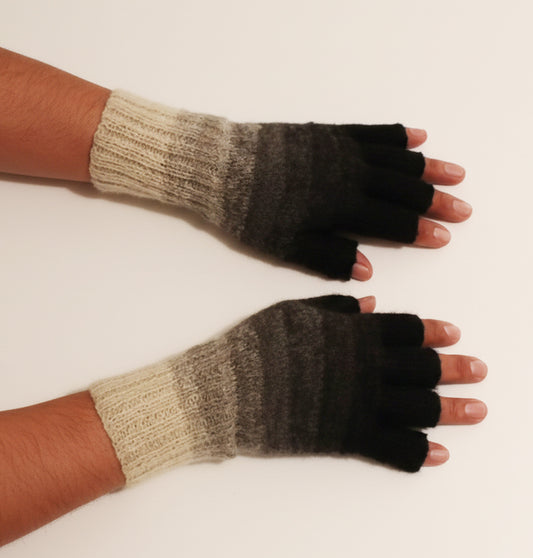 Handmade Alpaca Gloves Natural Gradient Pattern