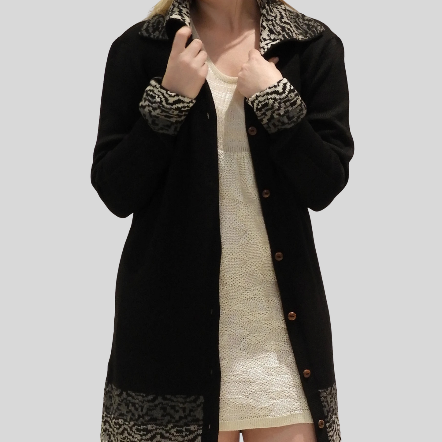 SOLD OUT Alpaca Long Cardigan Wave