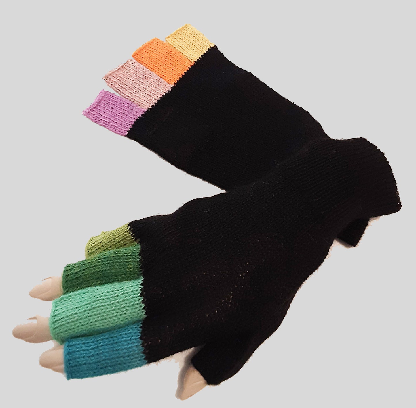 Alpaca Finger-less Gloves Black Women